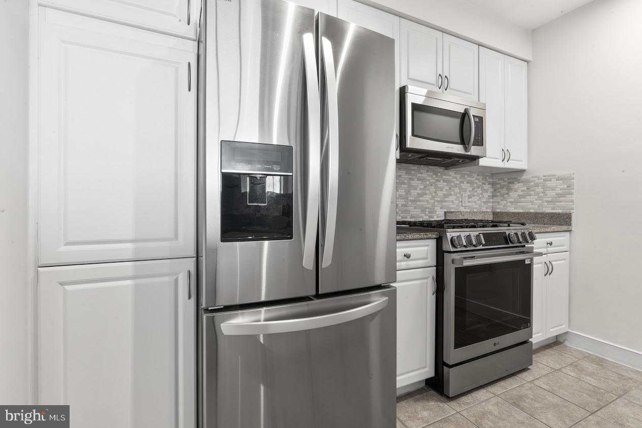 555 Massachusetts Ave Nw #1417 Property Photo 13