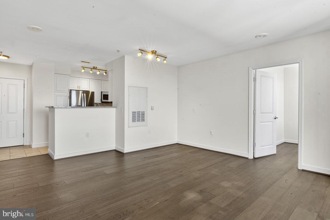555 Massachusetts Ave Nw #1417 Property Photo 15