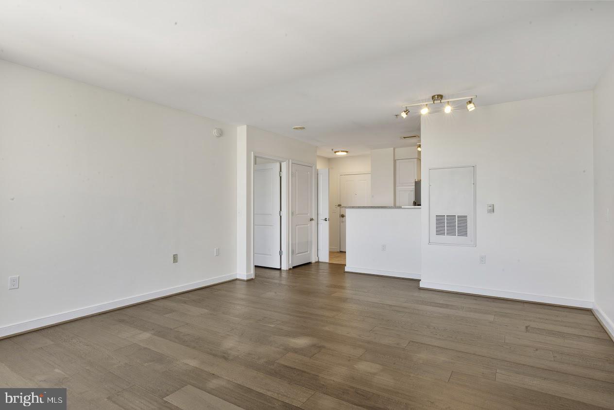 555 Massachusetts Ave Nw #1417 Property Photo 16