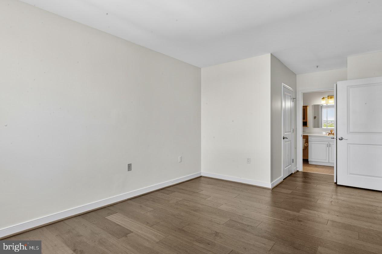 555 Massachusetts Ave Nw #1417 Property Photo 21