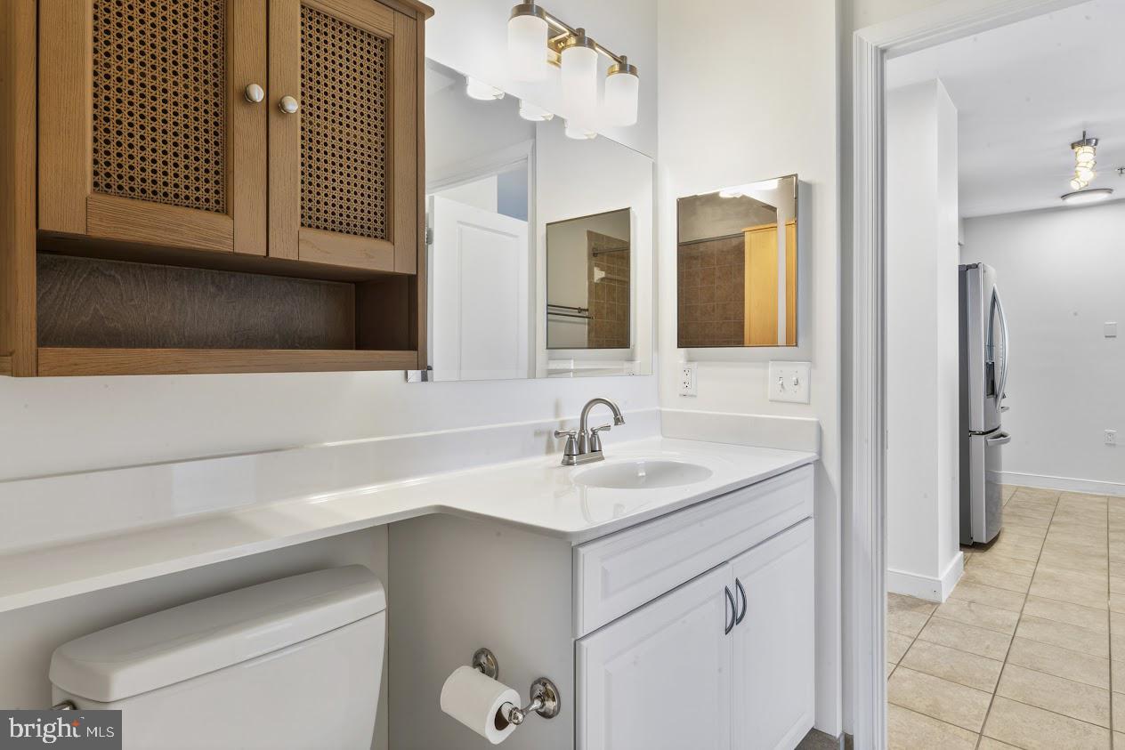 555 Massachusetts Ave Nw #1417 Property Photo 24