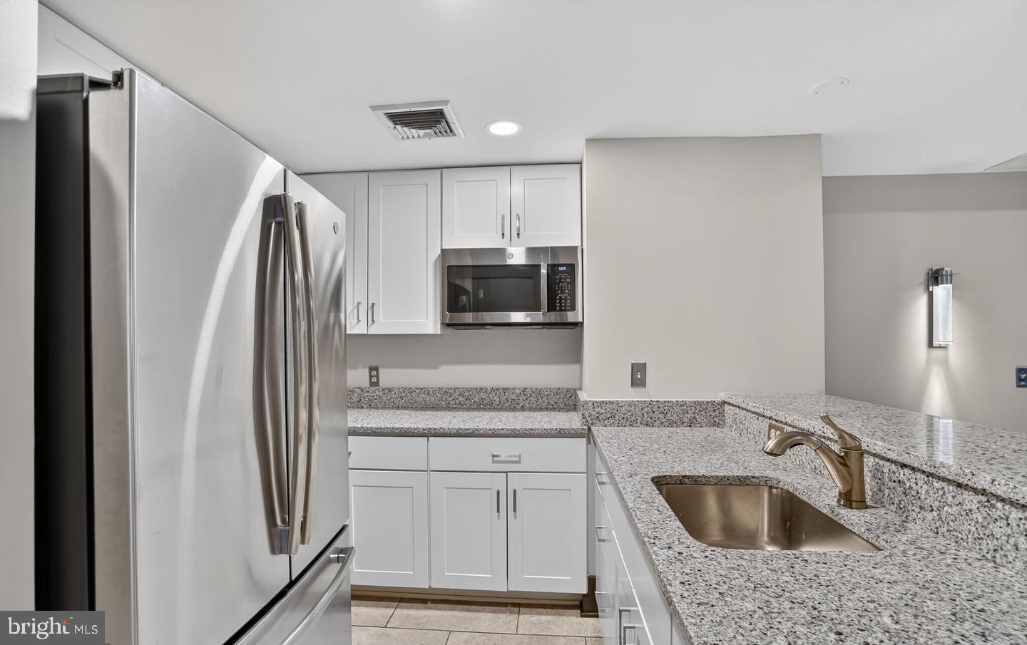 555 Massachusetts Ave Nw #1417 Property Photo 52
