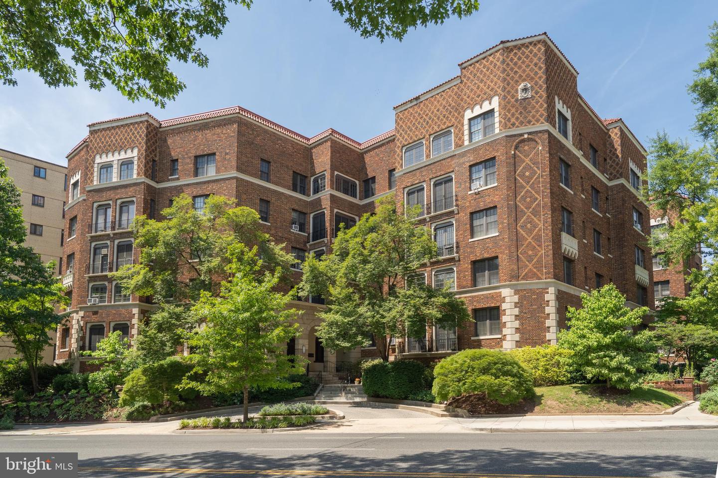 4514 Connecticut Ave Nw Property Photo 1
