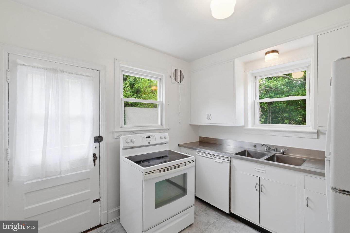 4801 Nebraska Ave Nw Property Photo 18