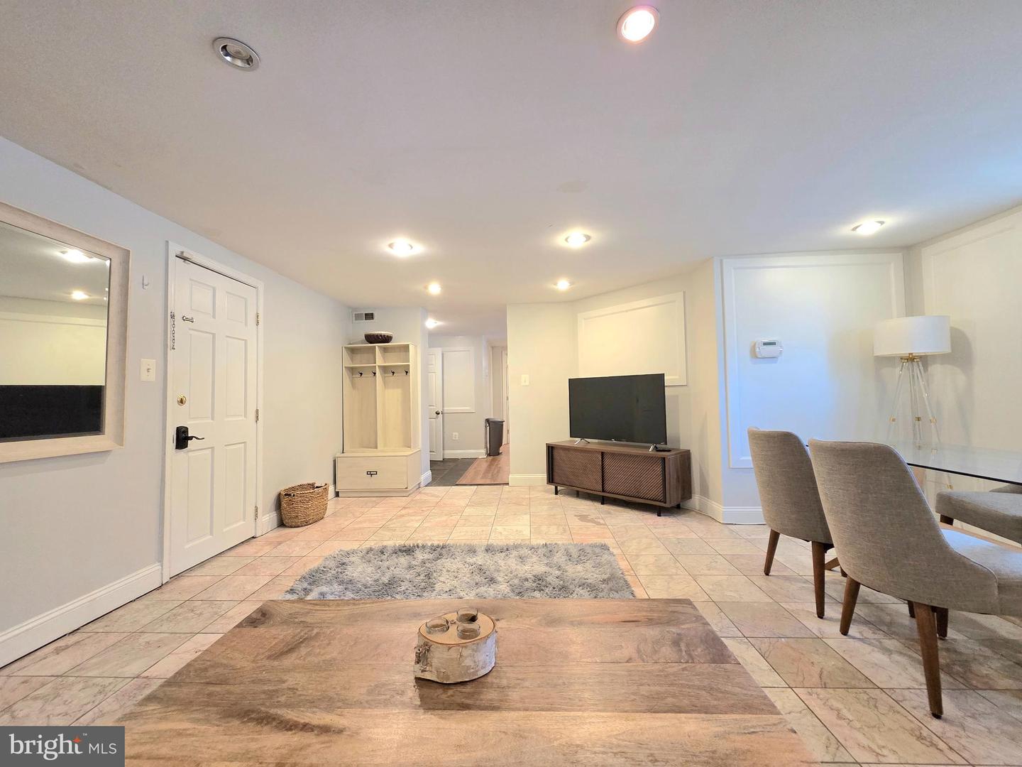 1101 P St Nw #b Property Photo 9