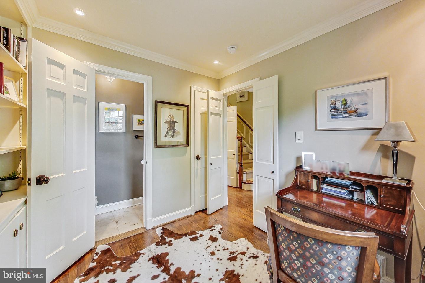 4831 Calvert St Nw Property Photo 19