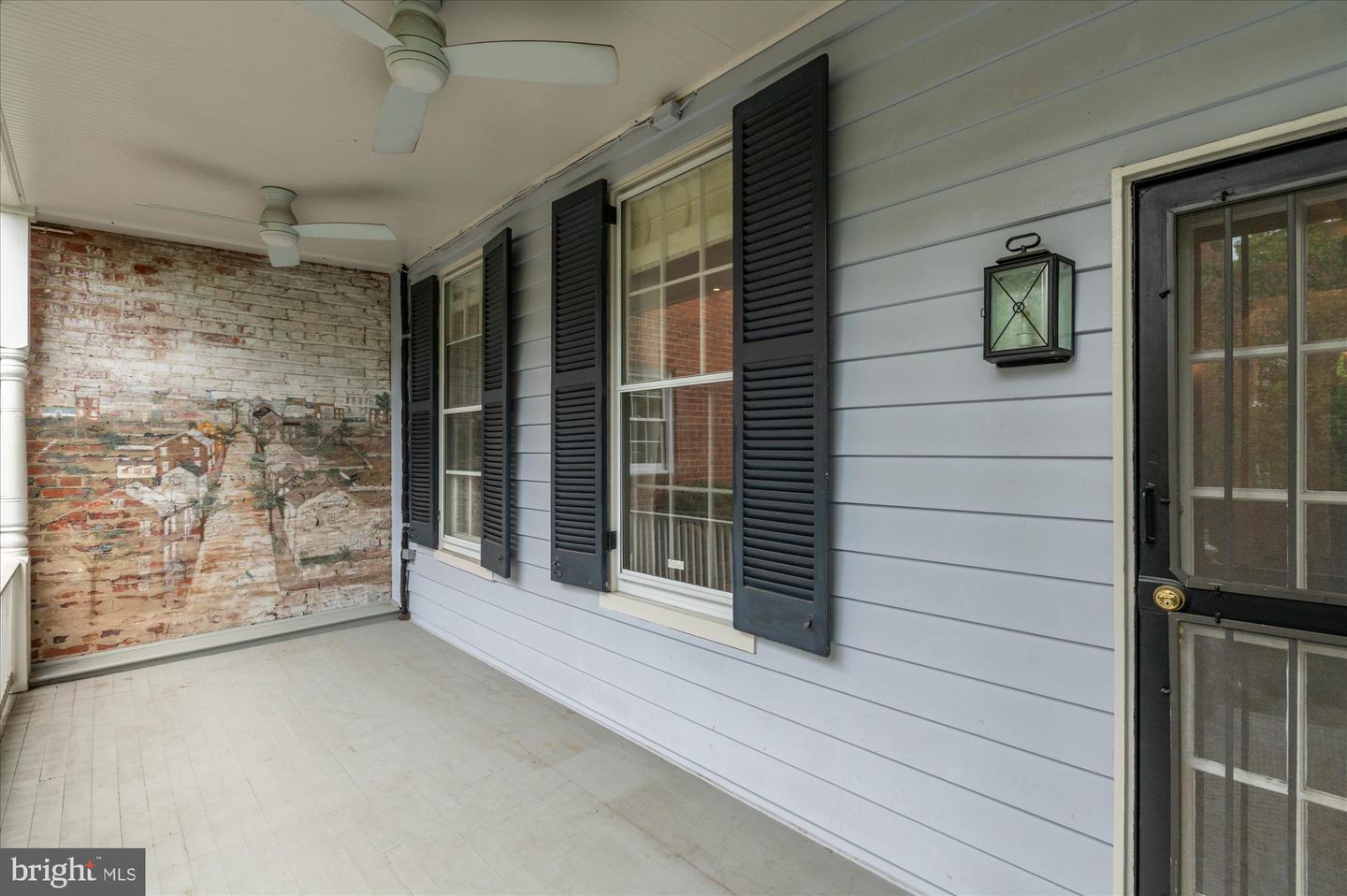 2905 N St Nw Property Photo 12