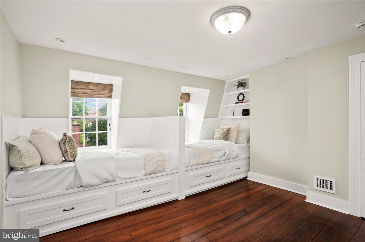 2905 N St Nw Property Photo 32