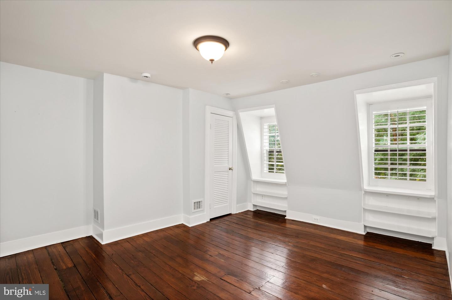 2905 N St Nw Property Photo 34