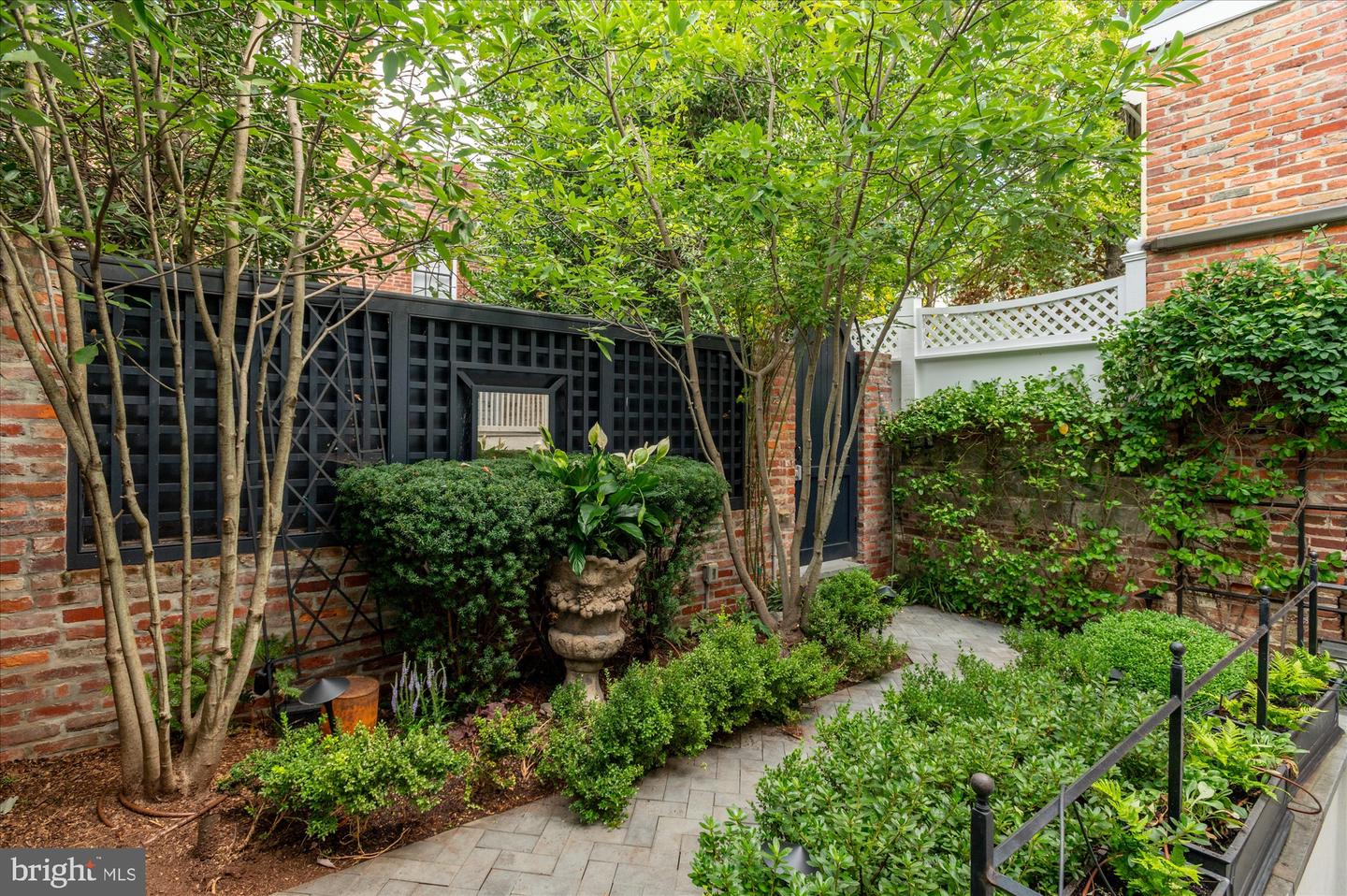 2905 N St Nw Property Photo 38