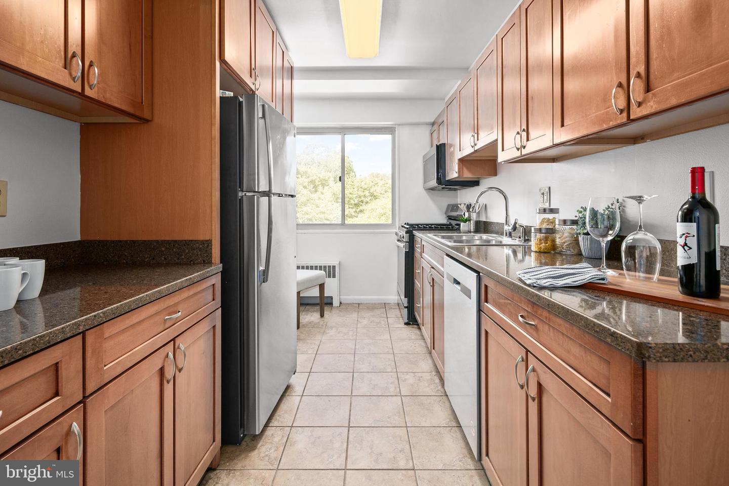 6445 Luzon Ave Nw #409 Property Photo 24