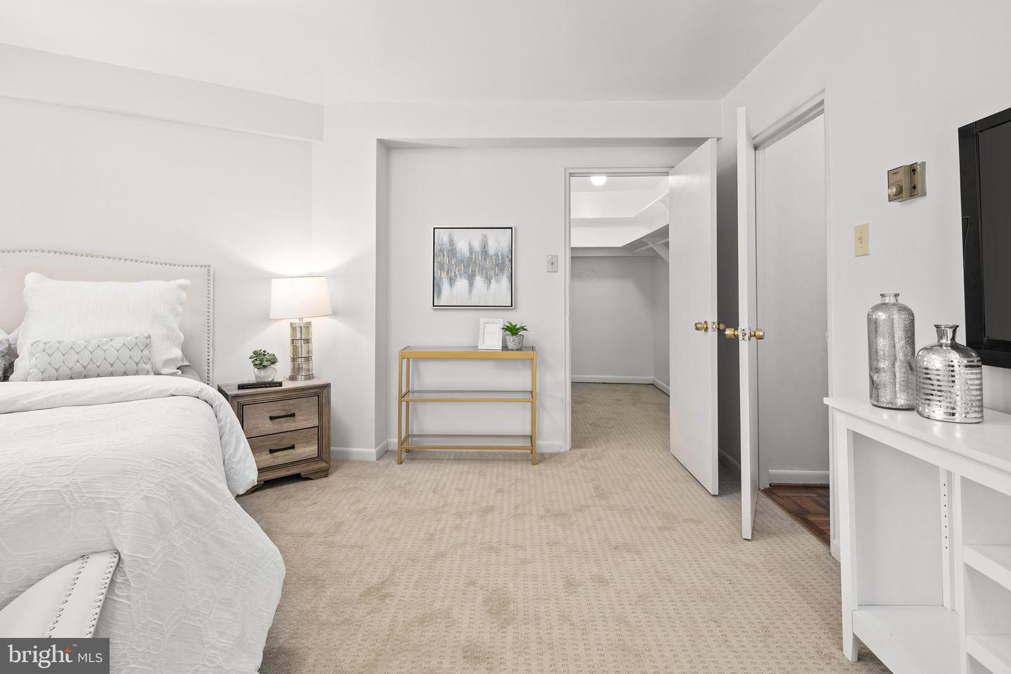 6445 Luzon Ave Nw #409 Property Photo 30