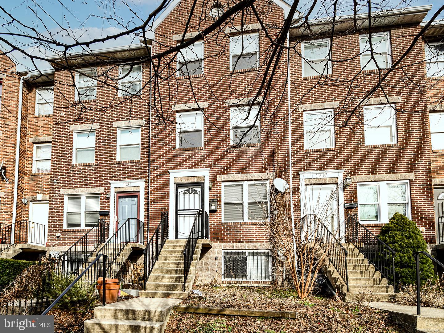 1319 Belmont St Nw Property Photo 3