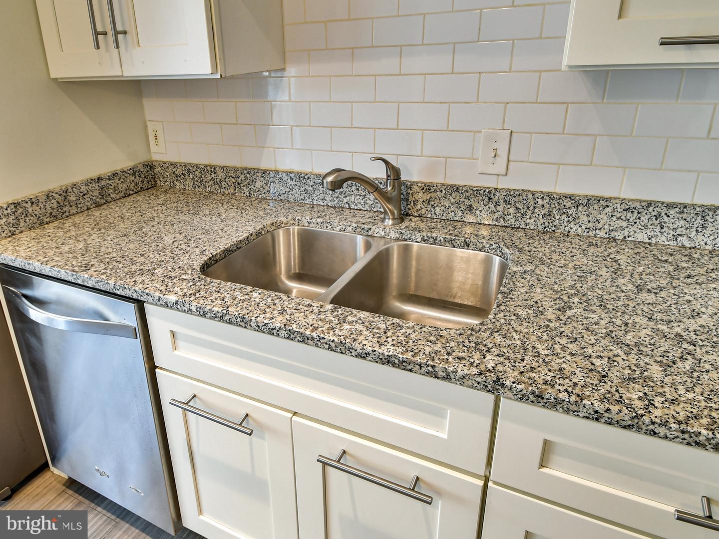 1319 Belmont St Nw Property Photo 10