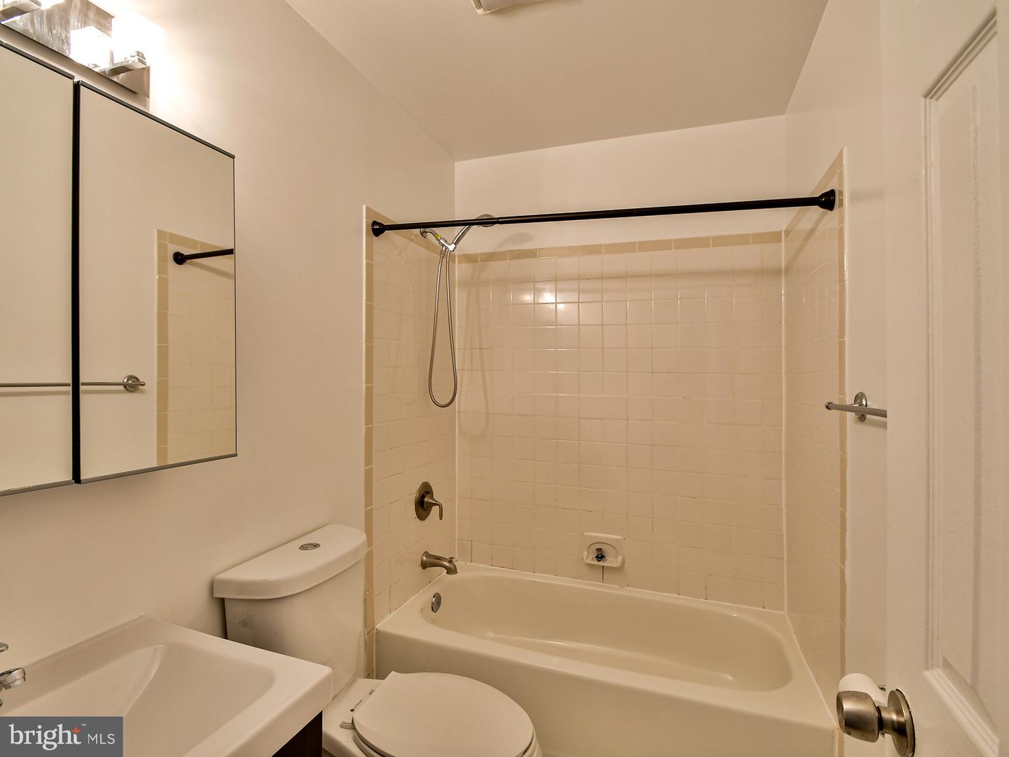 1319 Belmont St Nw Property Photo 29