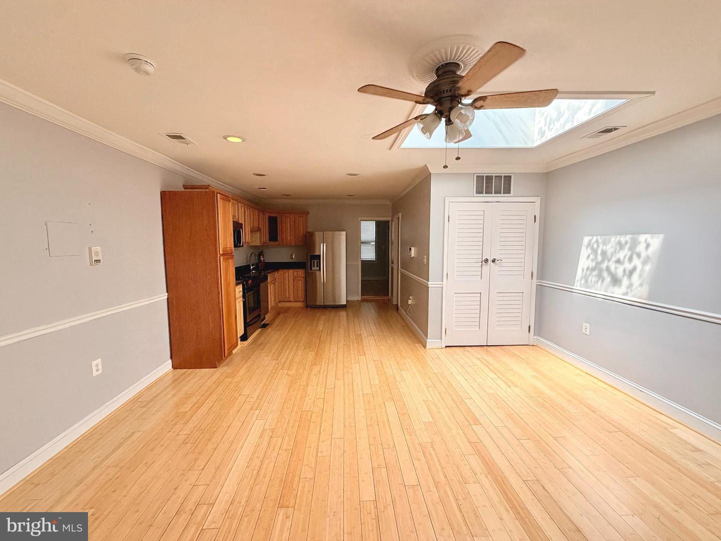 1840 D St Ne #4 Property Photo 1