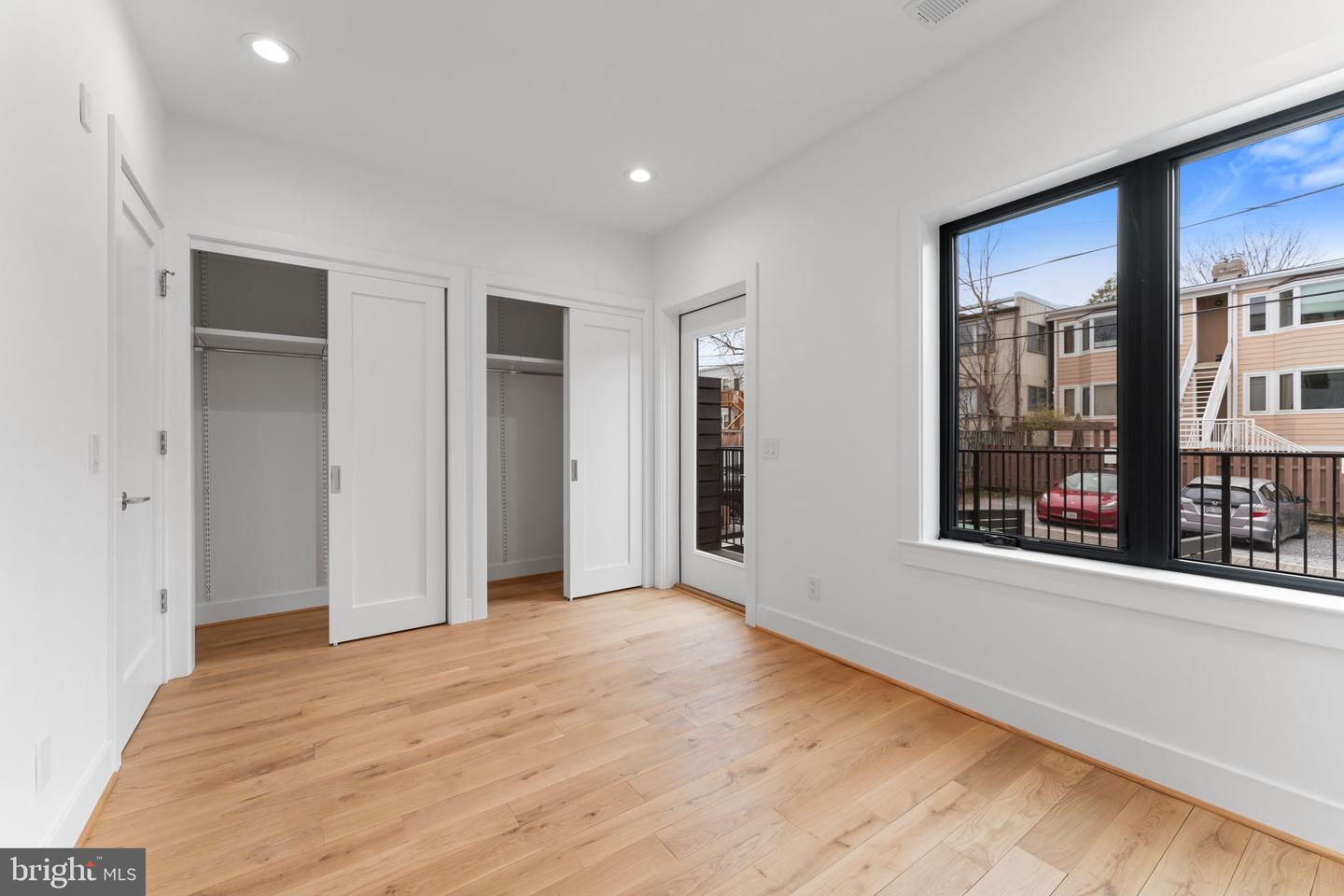 2217 40th St Nw #102 Property Photo 8