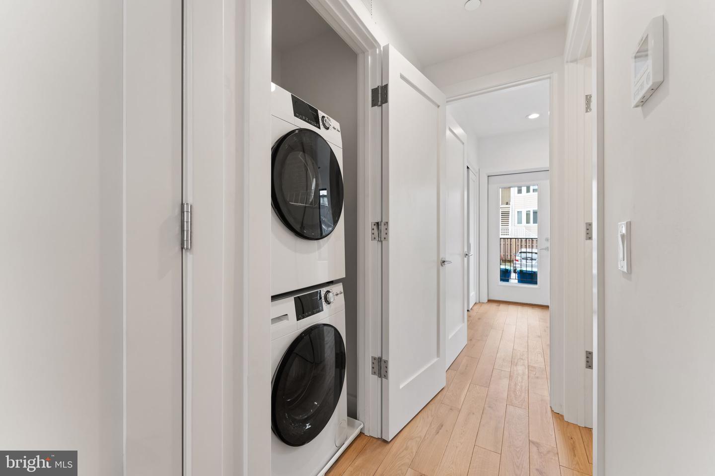 2217 40th St Nw #102 Property Photo 13