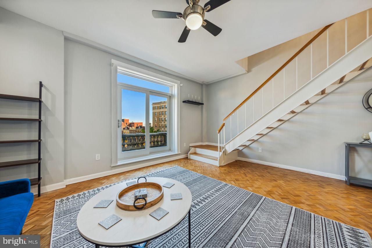 1851 Columbia Rd Nw #400 Property Photo 16