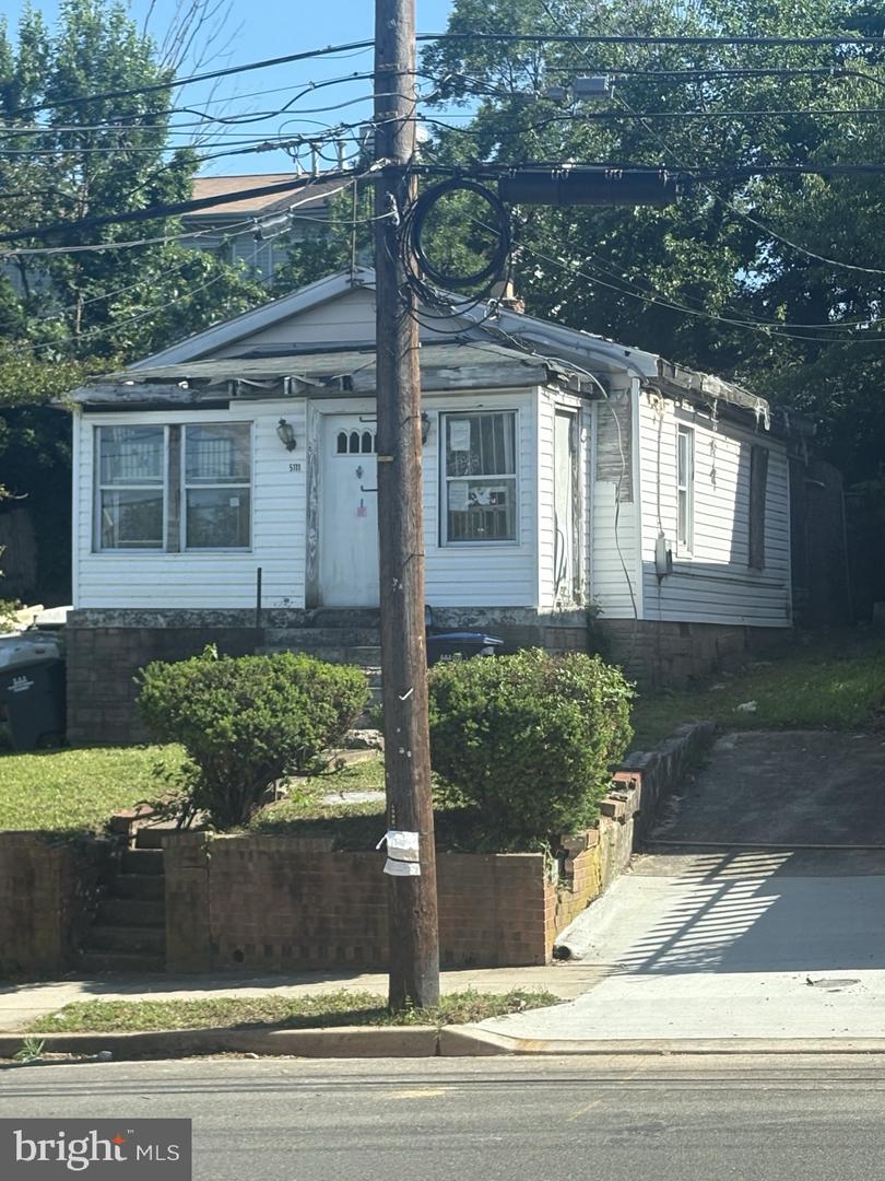 5111 Call Se Property Photo 1