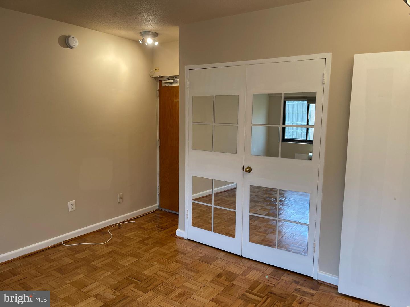 2141 I St Nw #806 Property Photo 7