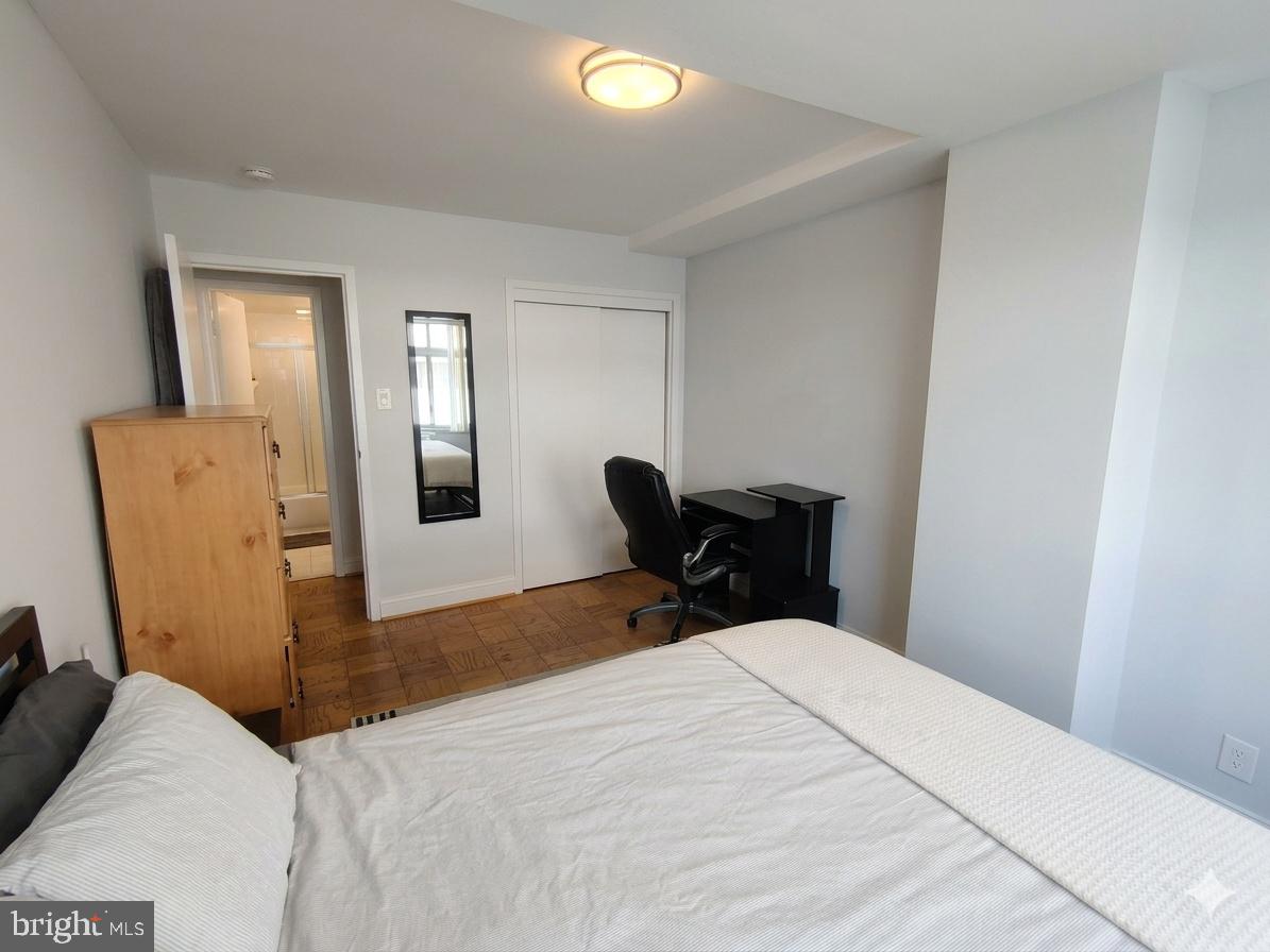 2401 H St Nw #509 Property Photo 4