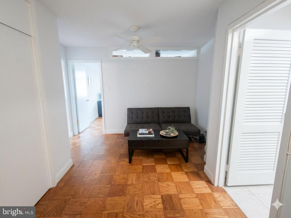 2401 H St Nw #509 Property Photo 10