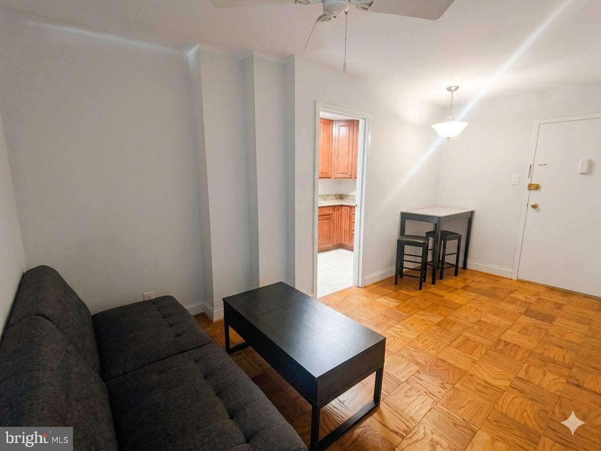 2401 H St Nw #509 Property Photo 11