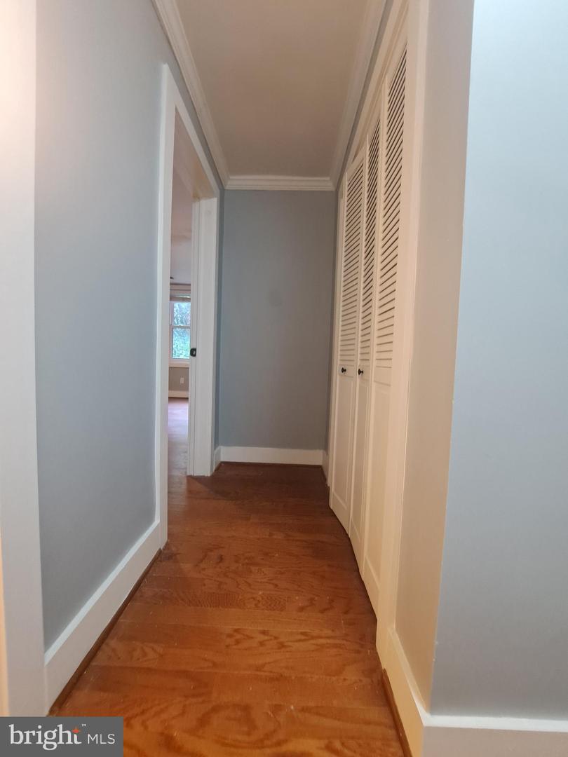 4840 Macarthur Blvd Nw #307 Property Photo 25