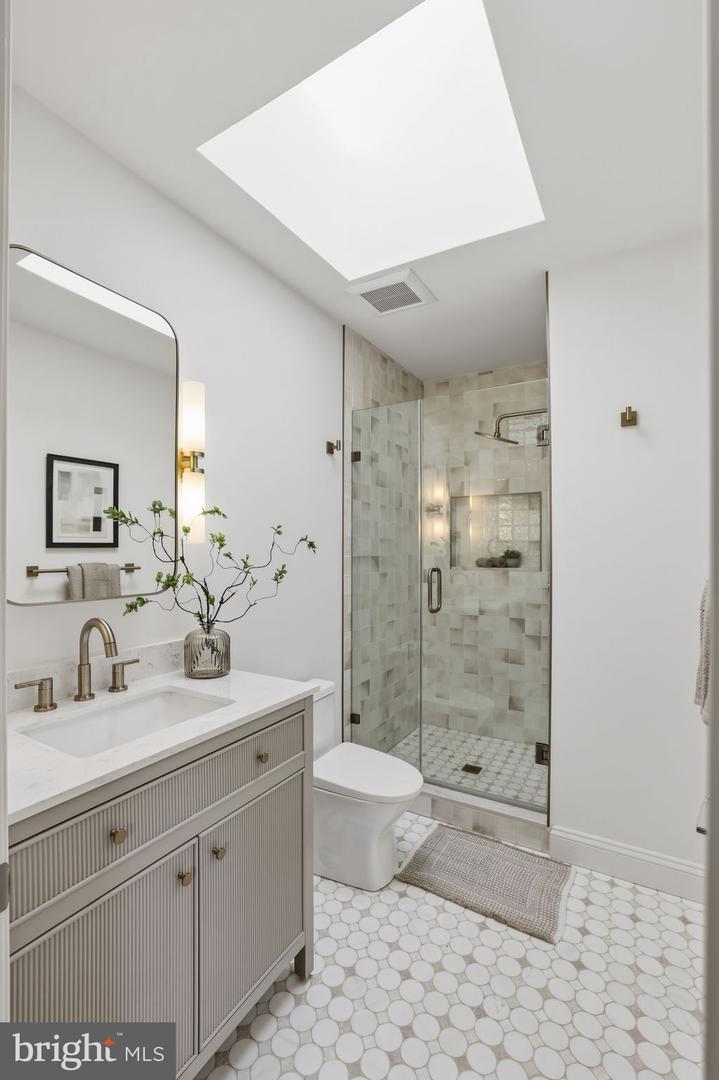 413 Hamilton St Nw Property Photo 31