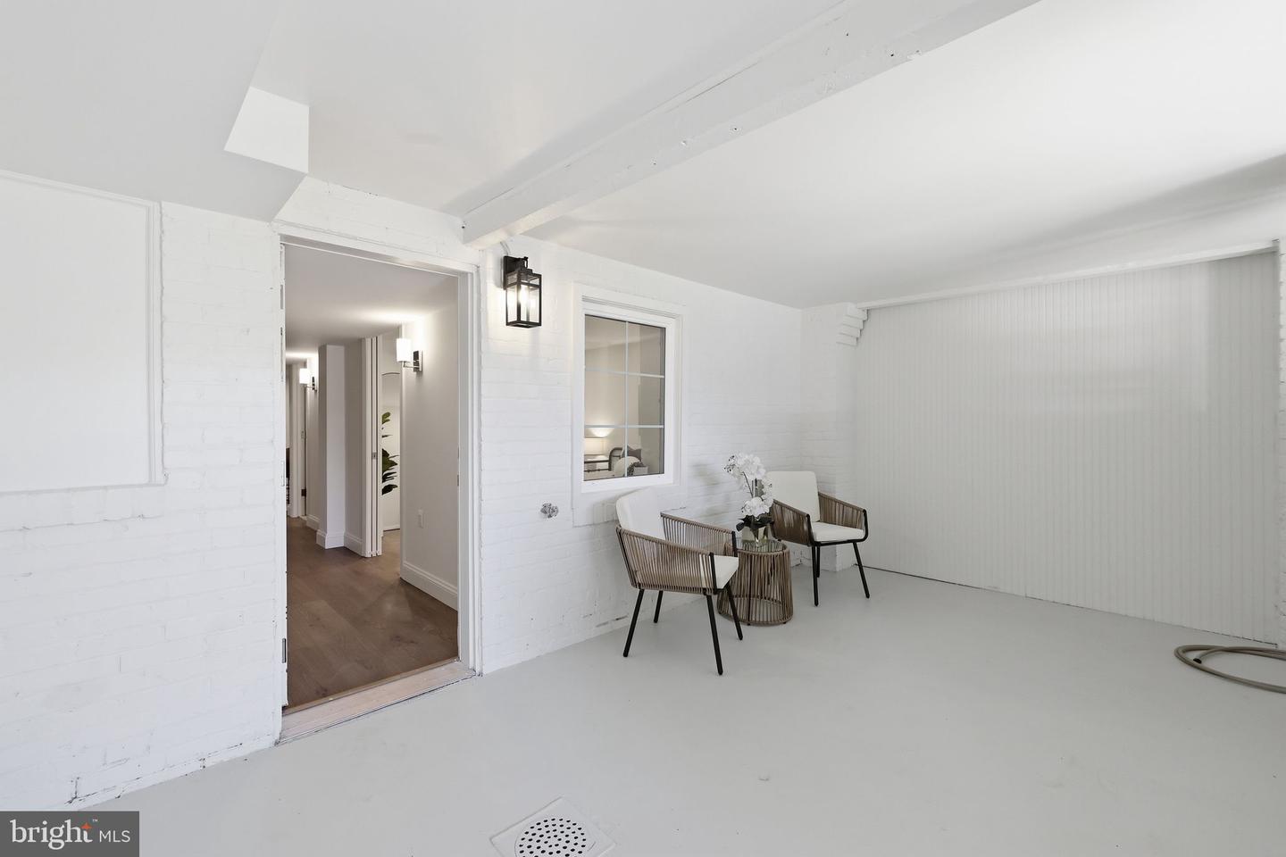 413 Hamilton St Nw Property Photo 40