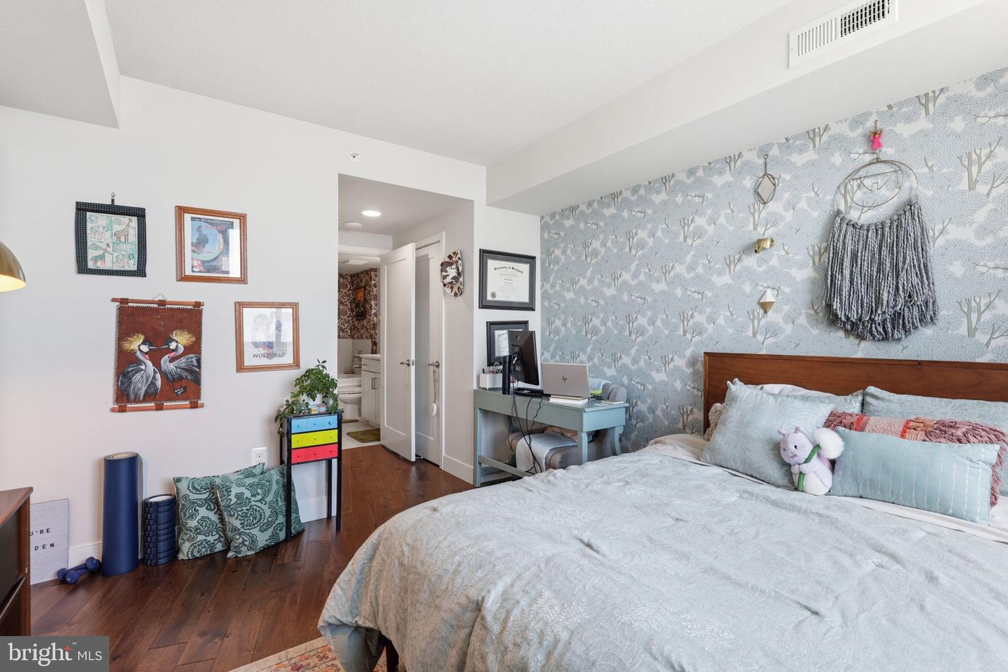 50 Florida Ave Ne #819 Property Photo 15