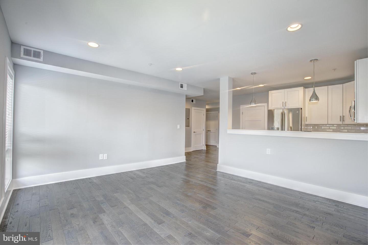 1827 Benning Rd Ne #204 Property Photo 6