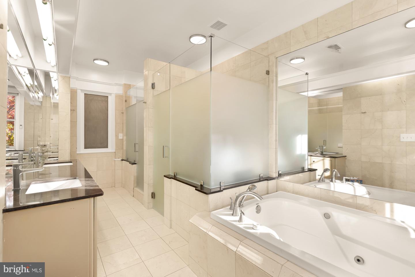 2137 R St Nw Property Photo 21