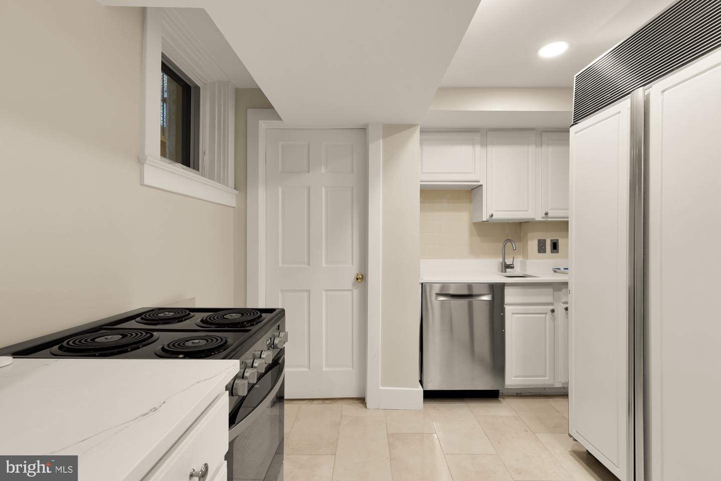 2137 R St Nw Property Photo 30