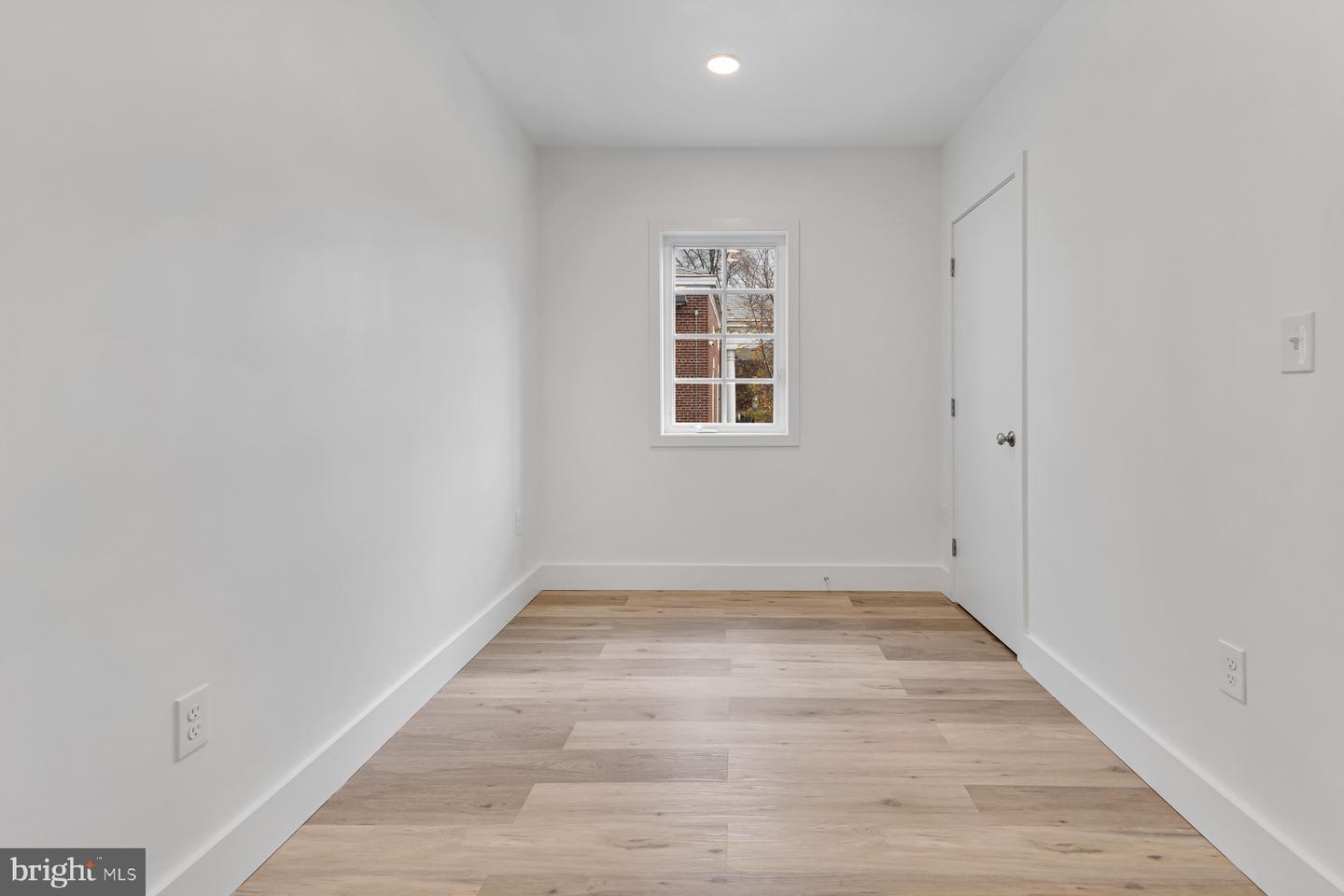 1353 Nicholson St Nw #1 Property Photo 15
