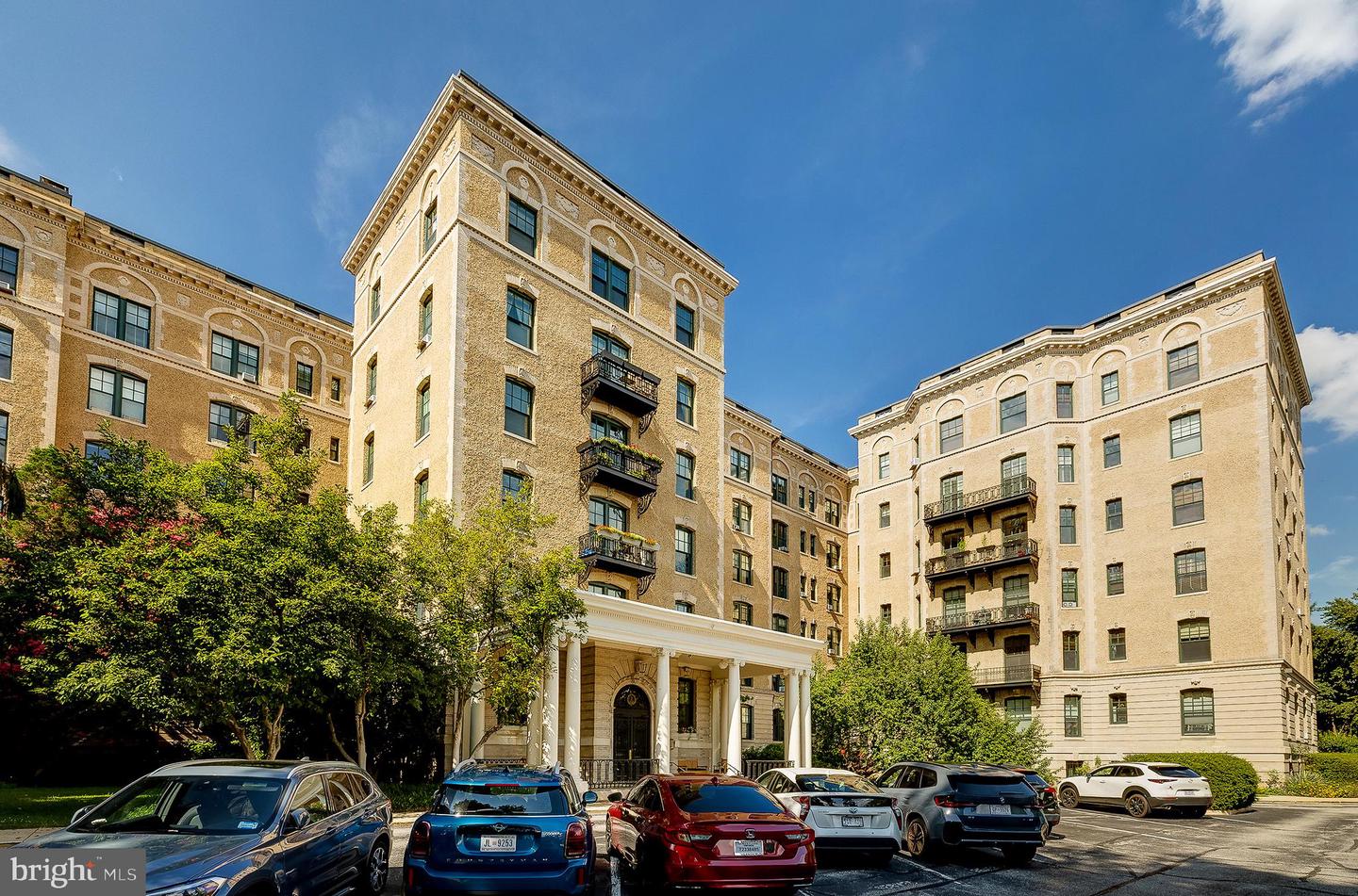 2853 ONTARIO RD NW #107