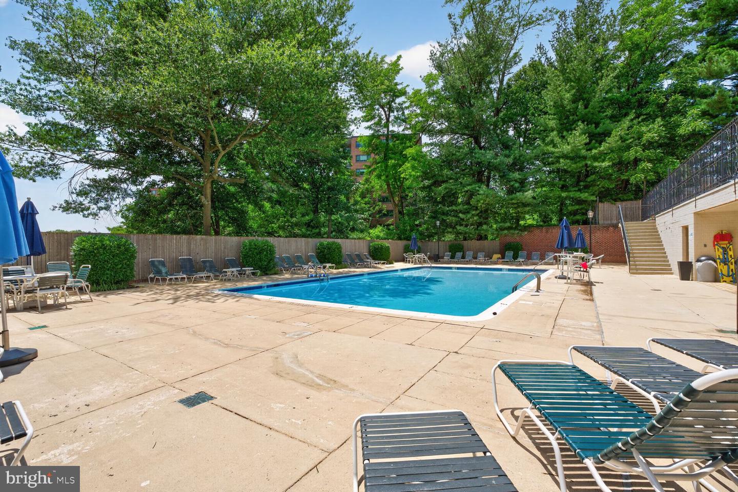 3271 Sutton Pl Nw #d Property Photo 24
