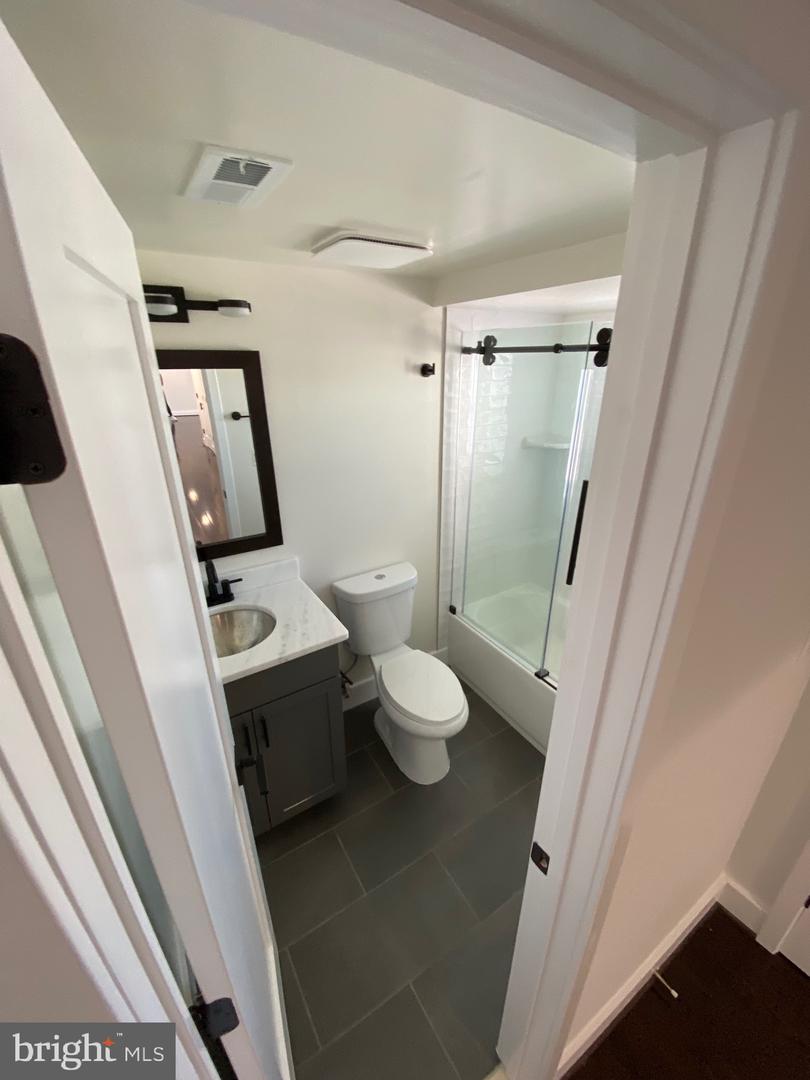 4932 A St Se #302 Property Photo 6