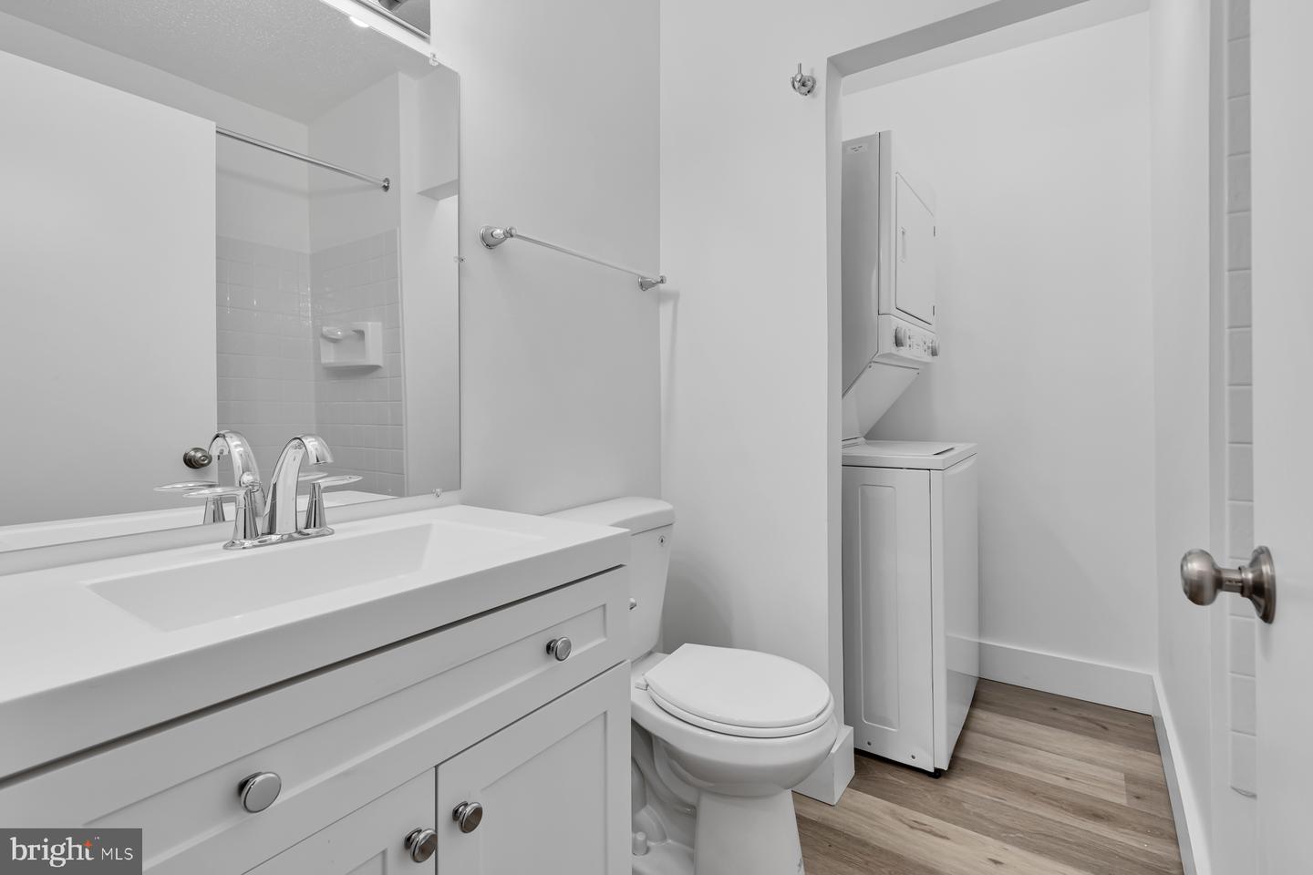 1353 Nicholson St Nw #4 Property Photo 13