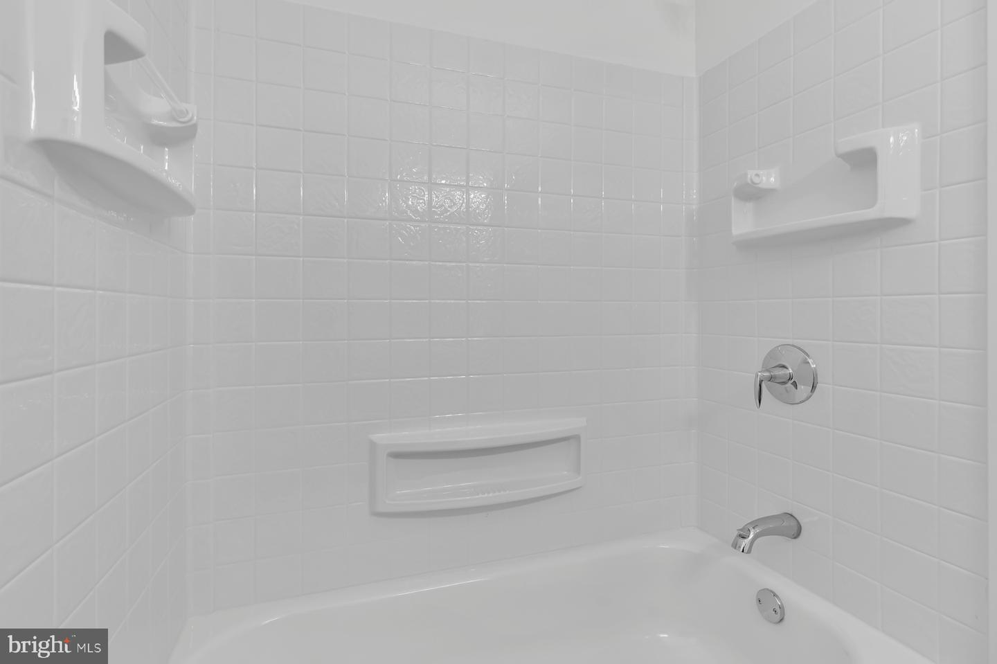 1353 Nicholson St Nw #4 Property Photo 14