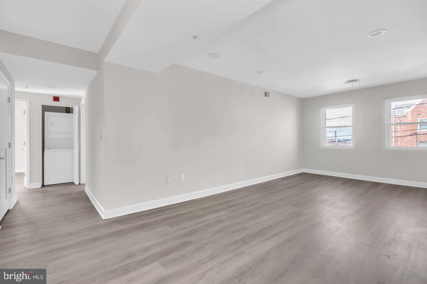 1800 28TH PL SE #201 Property Photo 1