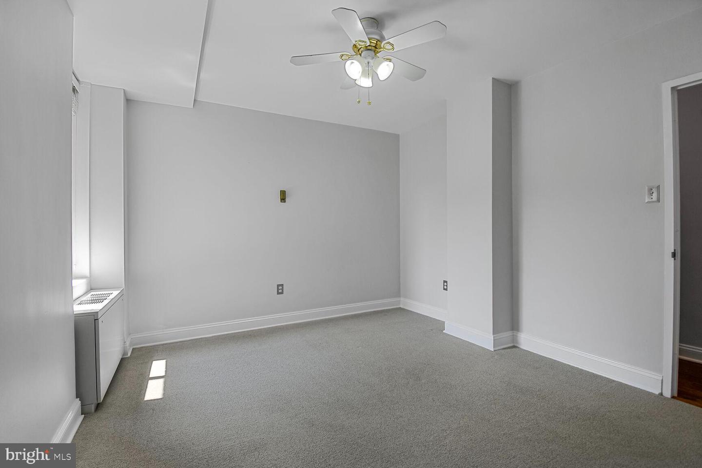 4000 Tunlaw Rd Nw #419 Property Photo 14