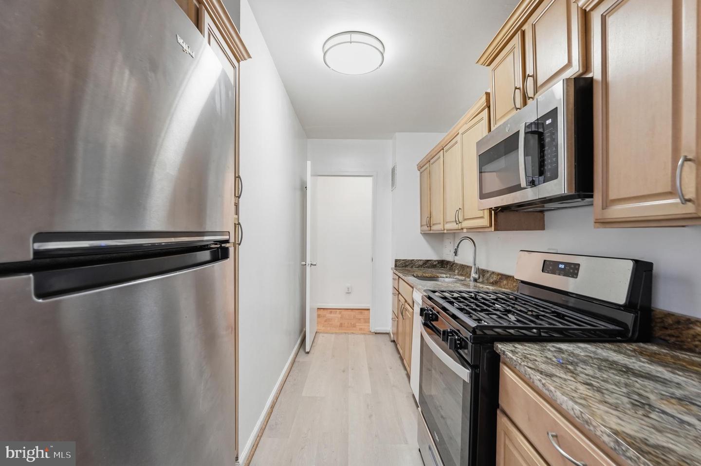 4000 Tunlaw Rd Nw #619 Property Photo 11