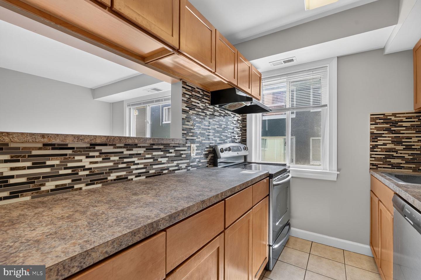 713 Brandywine St Se #203 Property Photo 7