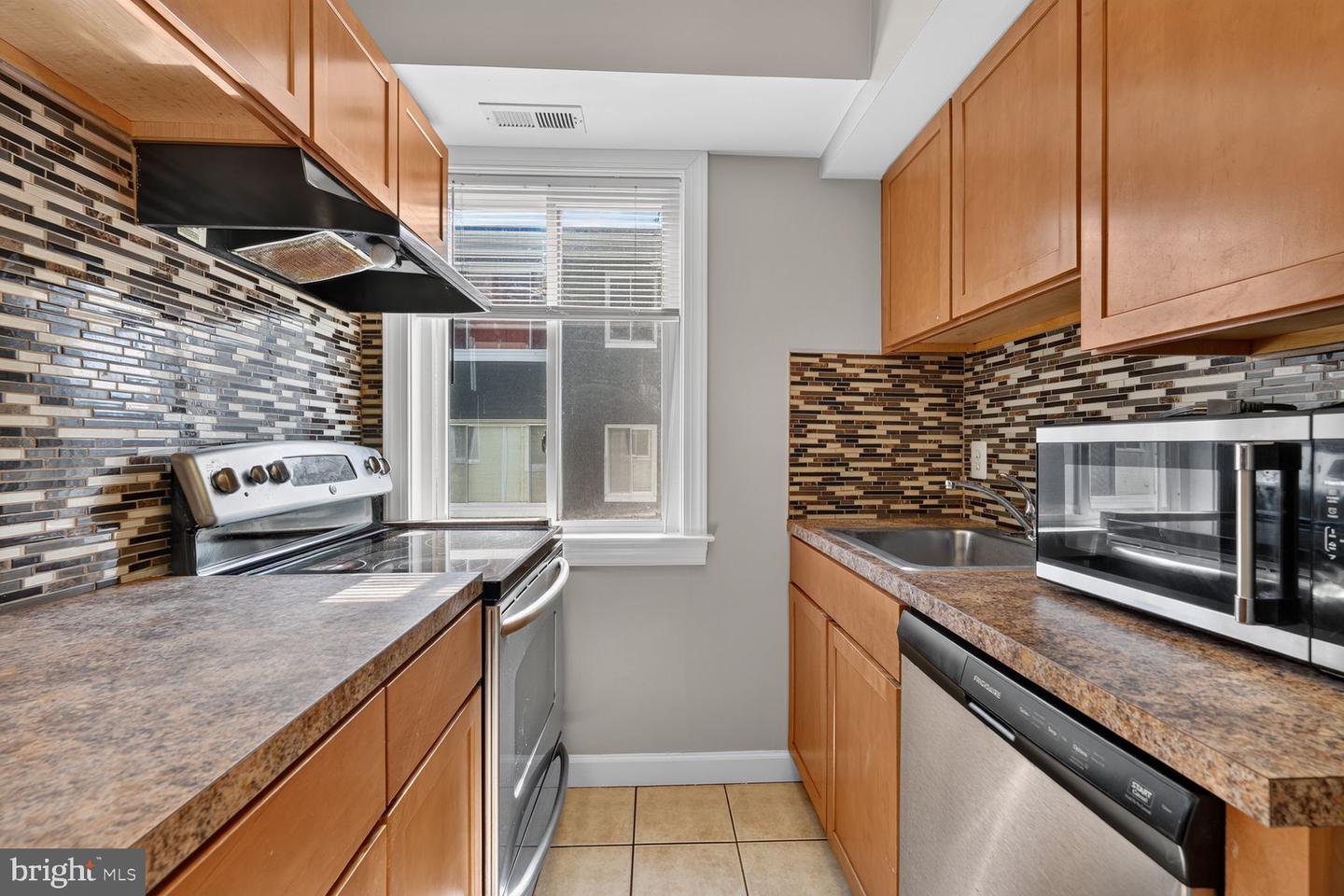 713 Brandywine St Se #203 Property Photo 8