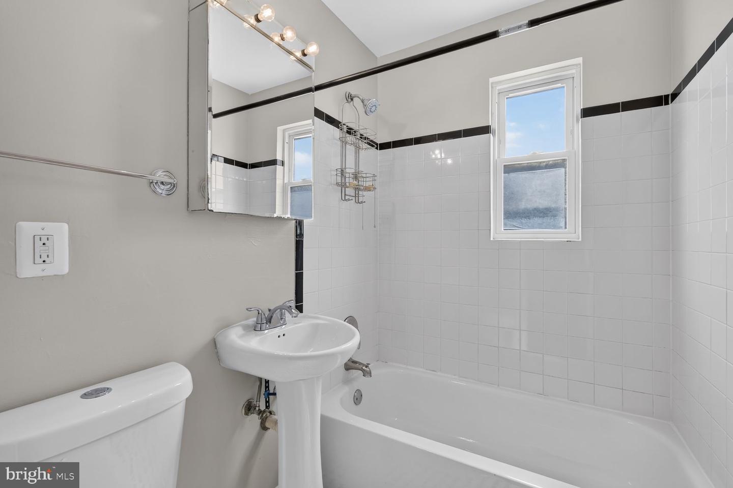 713 Brandywine St Se #203 Property Photo 11