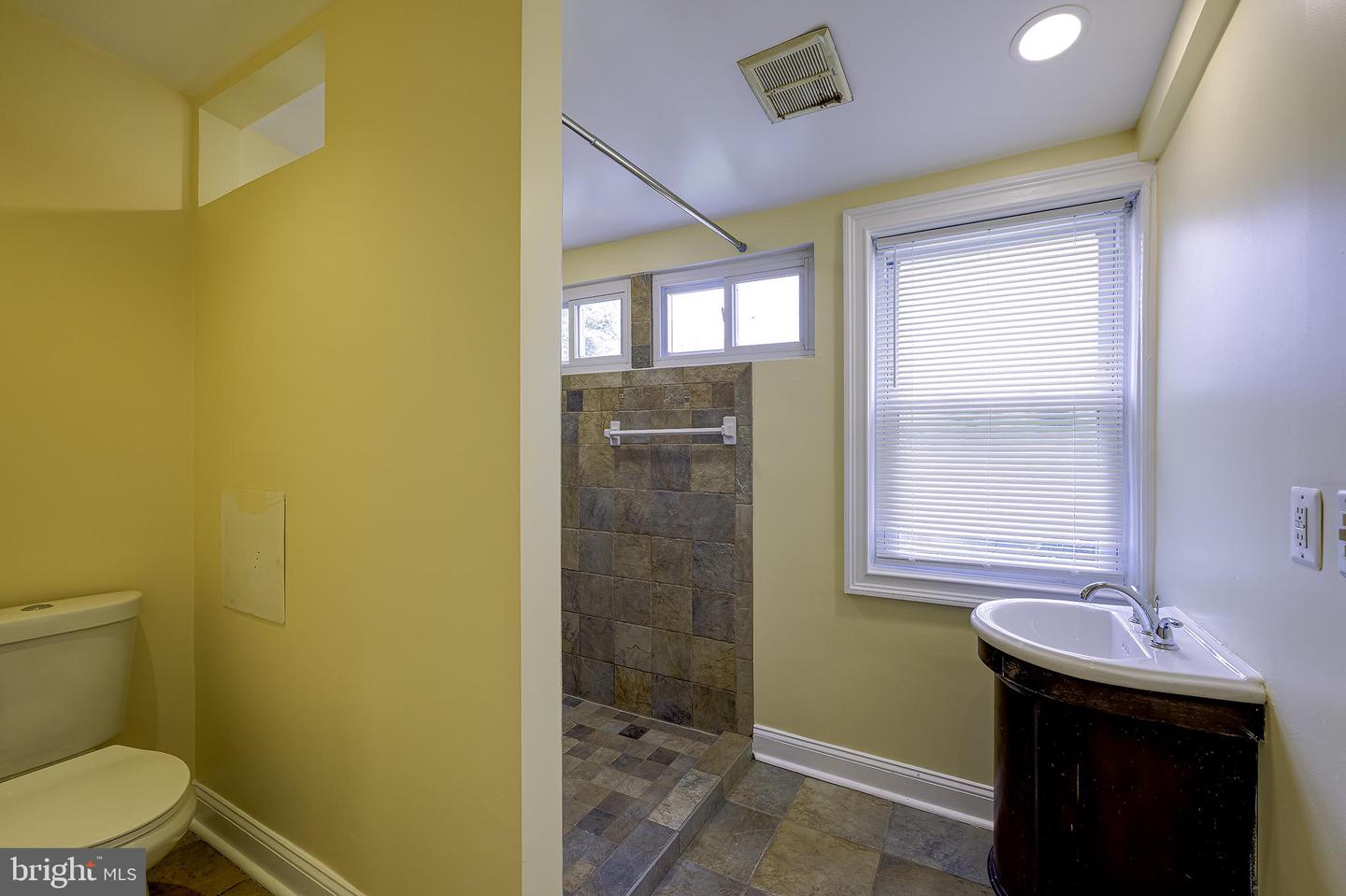 5518 13th St Nw Property Photo 28