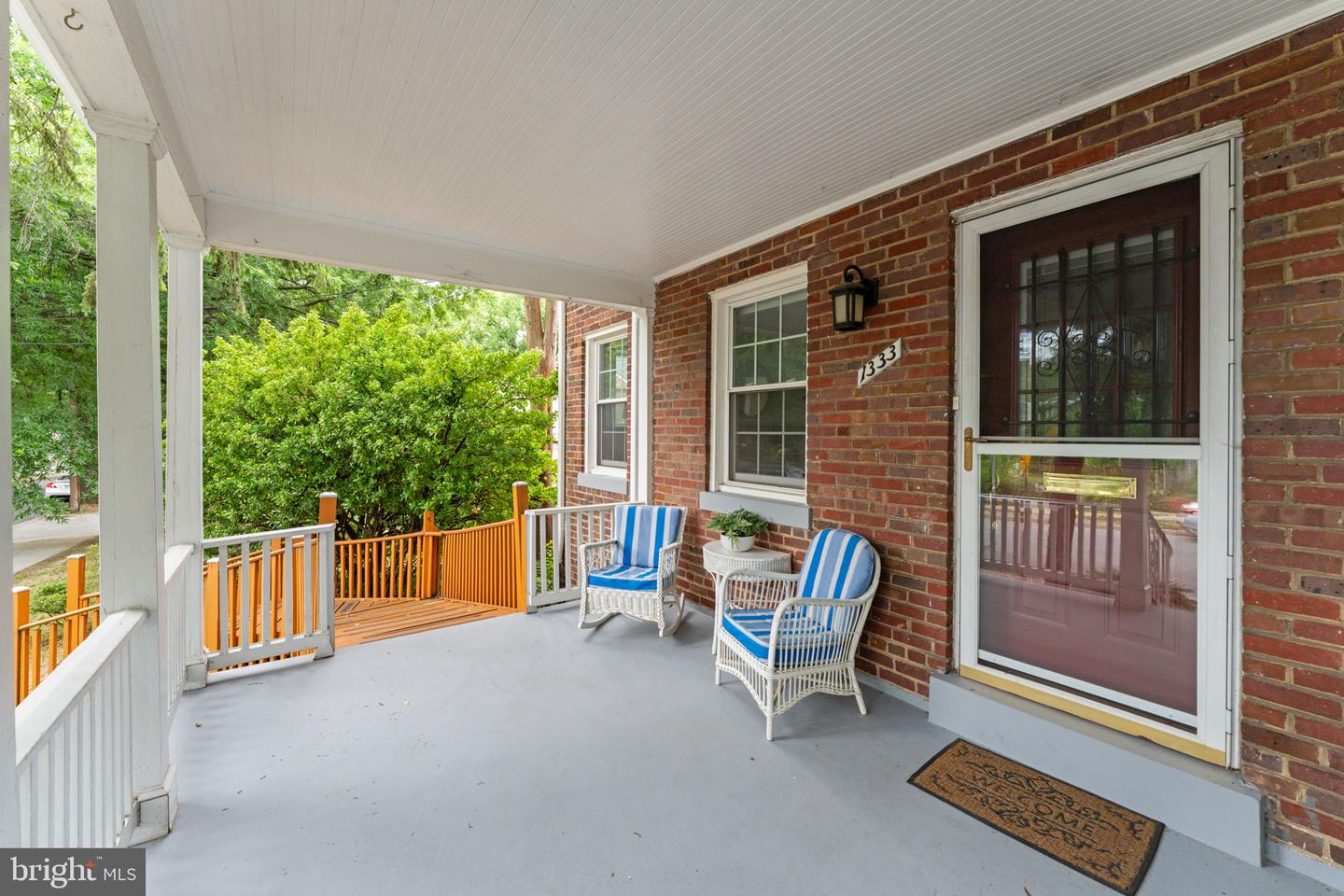 1333 Varnum St Ne Property Photo 4