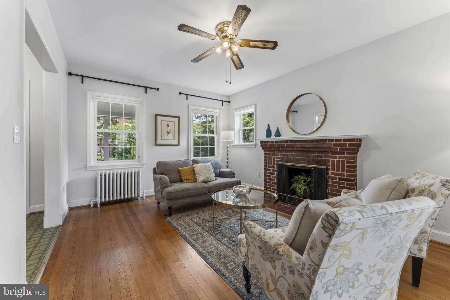 1333 Varnum St Ne Property Photo 8